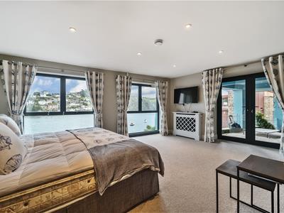 Picture 11